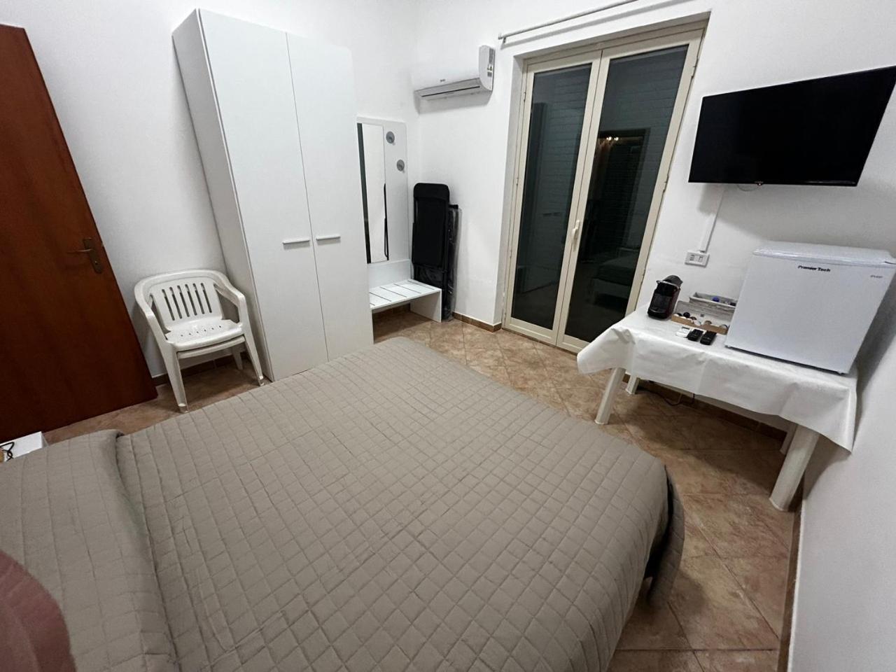 Top Relax Finale Di Pollina Exterior photo